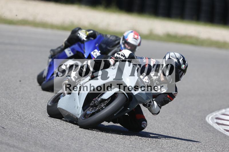 Archiv-2025/48 25.08.2025 Cornu Master School ADR/rot-rouge/12